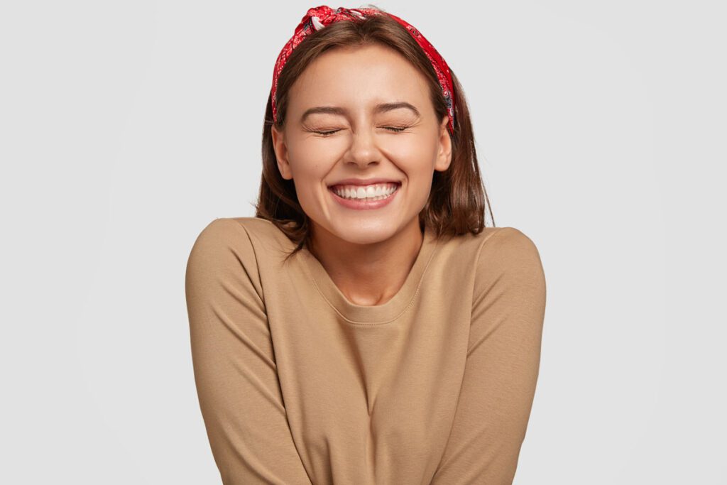 Diastemas y dientes cortos